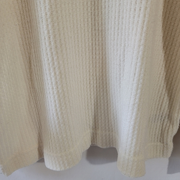 ALEXANDER JORDAN Ivory Waffle Knit Top Sz S Crewneck Ruffle Sleeve Cozy Neutral - Picture 4 of 12